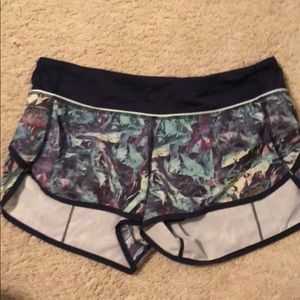 Lulu lemon speed short